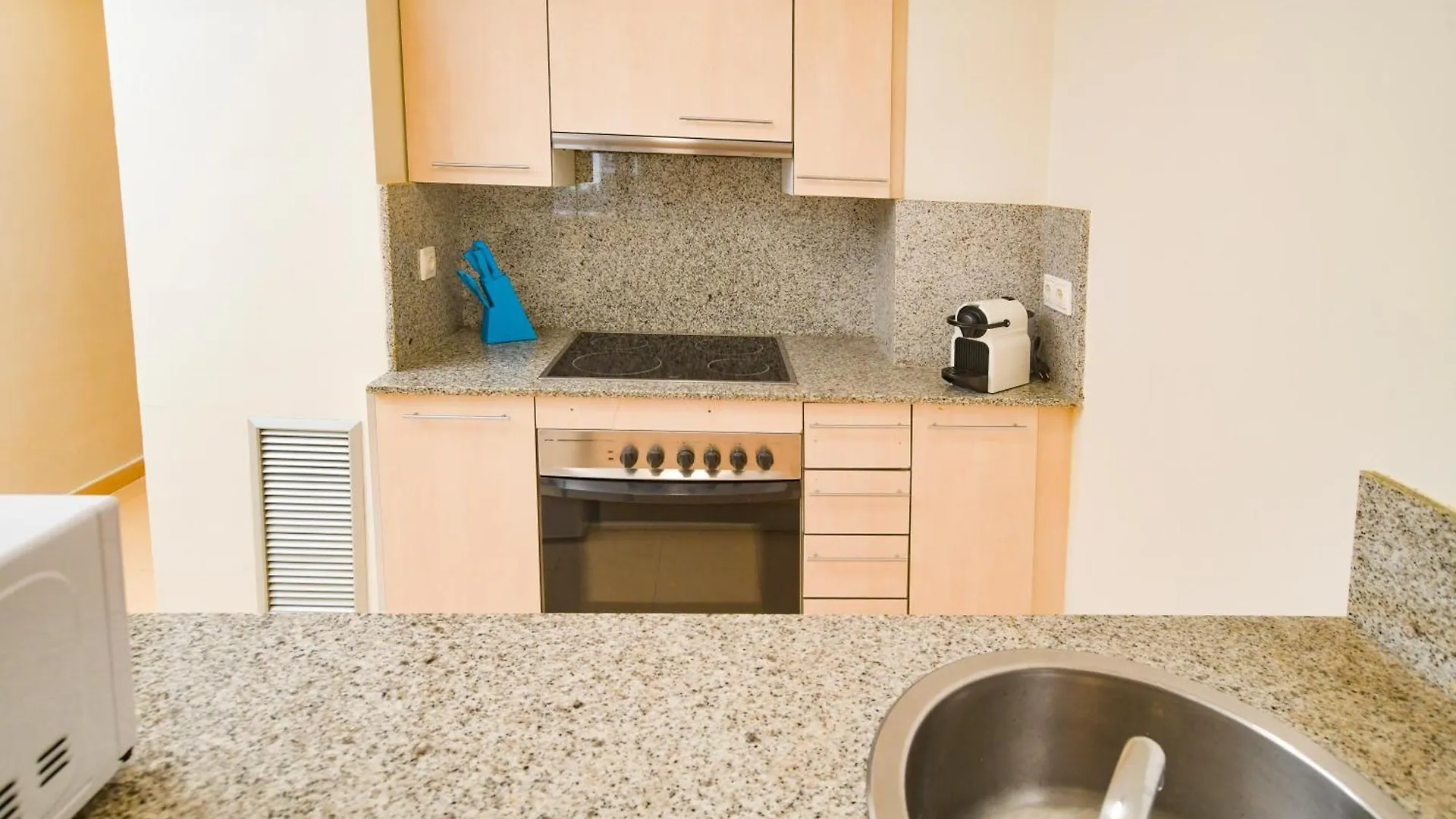 Mar De Vent -Apartments Lloret de Mar Spain